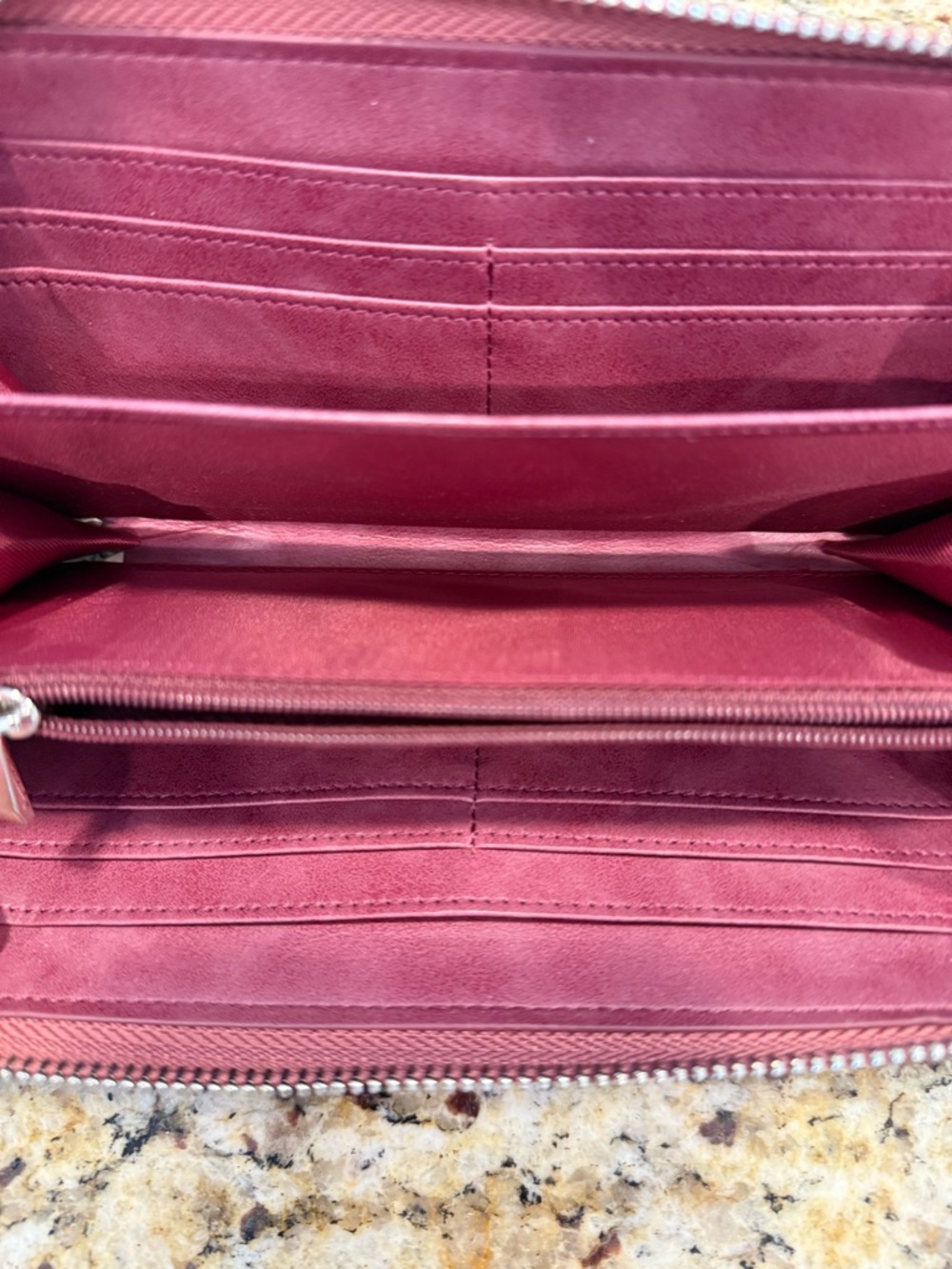 Doris & Jacky rose leather rectangular zip wallet wristlet - Picture 7 of 9